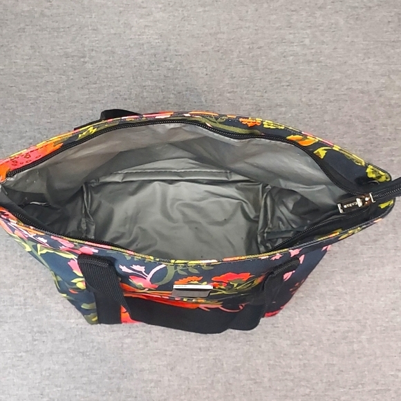 Isaac Mizrahi Floral Patterned Insulated Lunch Tote Cooler Bag - Picture 8 of 14